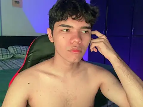 Im Camii online show from 04/18/26, 07:07