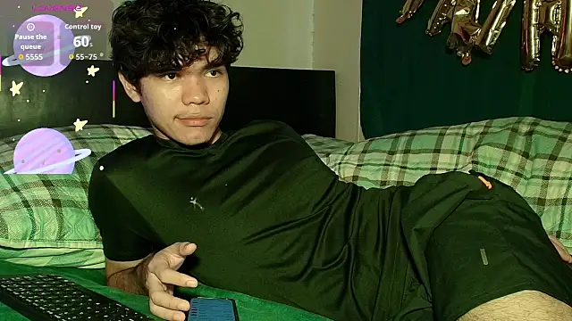 Im Camii online show from 11/06/25, 06:23