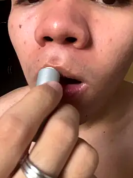 Im Camii online show from 11/22/25, 05:34