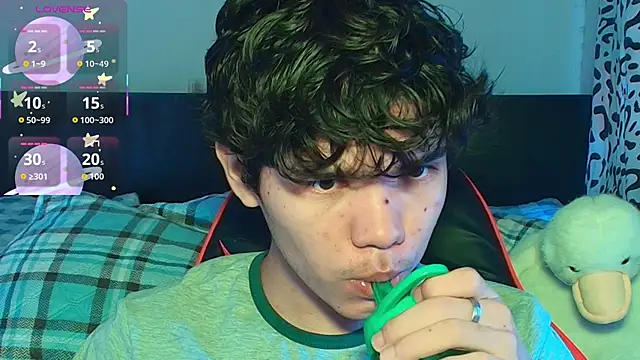 Im Camii online show from 10/23/25, 05:11