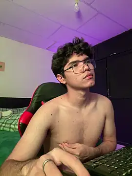 Im Camii online show from 03/23/26, 08:41