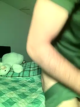 Im Camii online show from 11/16/25, 06:01