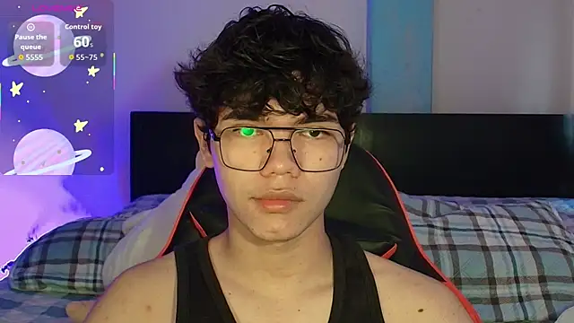 Im Camii online show from 10/26/25, 06:30