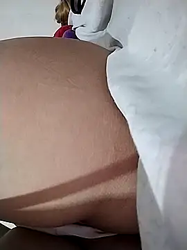 YEIMIlove online show from 11/28/25, 01:50