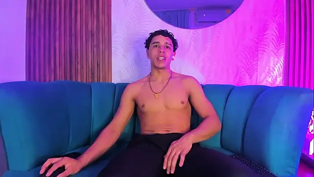 Adrian Volt online show from 12/01/25, 03:07