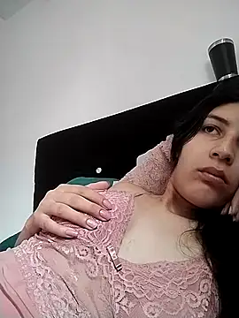 Thaila-Aurora online show from 10/26/25, 02:28