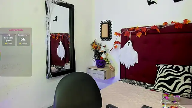 Snapshot of Sassha_ferrer chatting on 10/25/25, 07:58 Sassha ferrer online show from 10/25/25, 07:58