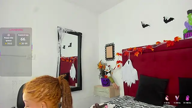 Snapshot of Sassha_ferrer chatting on 10/24/25, 09:14 Sassha ferrer online show from 10/24/25, 09:14