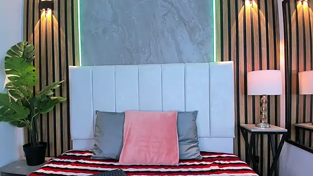 Sassha ferrer online show from 02/13/26, 11:21