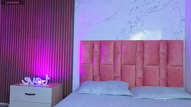 danna peters online show from 11/04/25, 07:39