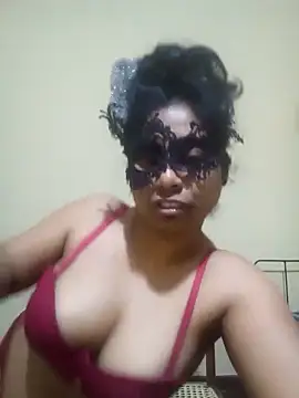 Expose Queen online show from 02/10/26, 06:18