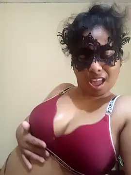 Expose Queen online show from 03/16/26, 05:26