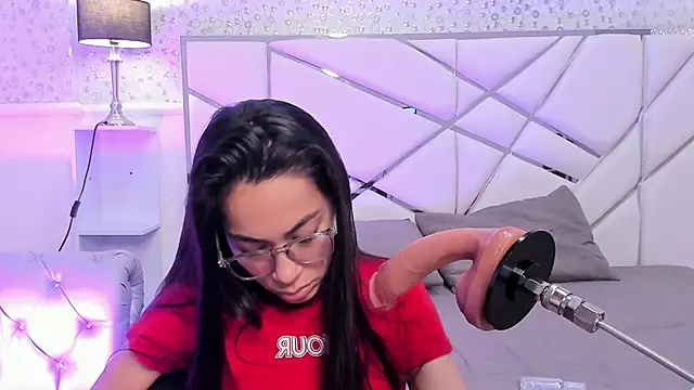 GabbiePrice online show from 05/09/26, 11:24