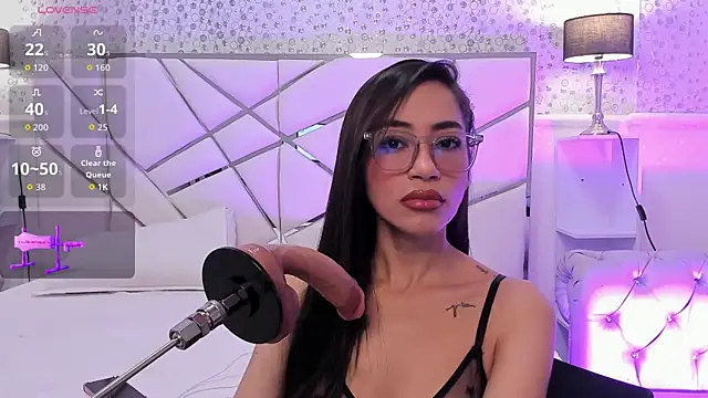 GabbiePrice online show from 04/21/26, 12:12