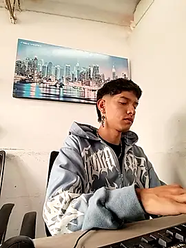 heyy noah11 online show from 05/07/26, 07:50