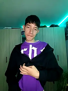 heyy noah11 online show from 11/03/25, 01:33