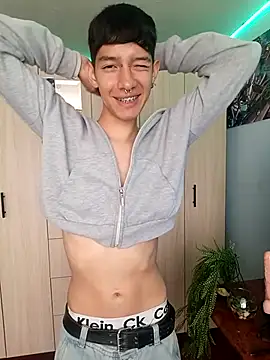 heyy noah11 online show from 11/06/25, 06:45