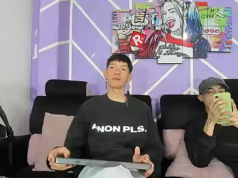 heyy noah11 online show from 04/03/26, 01:17