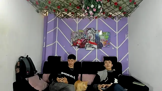 heyy noah11 online show from 04/13/26, 01:26