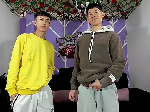 heyy noah11 online show from 02/08/26, 01:31