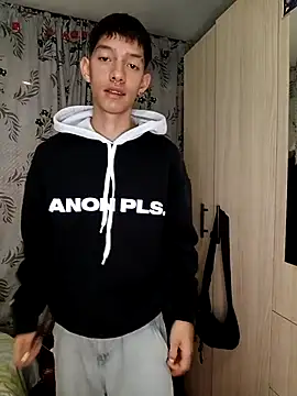 heyy noah11 online show from 12/21/25, 01:30