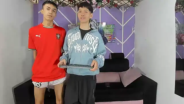 heyy noah11 online show from 03/23/26, 02:39