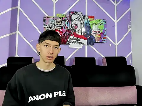 heyy noah11 online show from 02/05/26, 01:18