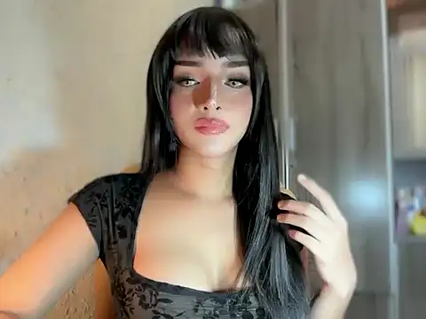 TinyTemptress online show from 12/19/25, 05:15