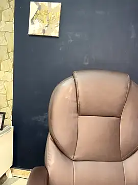 Snapshot of _Isabella_1 chatting on 11/06/25, 02:48 Isabella 1 online show from 11/06/25, 02:48