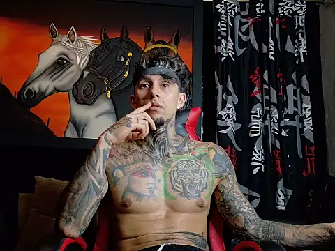 Molotov Explosive online show from 10/22/25, 11:36