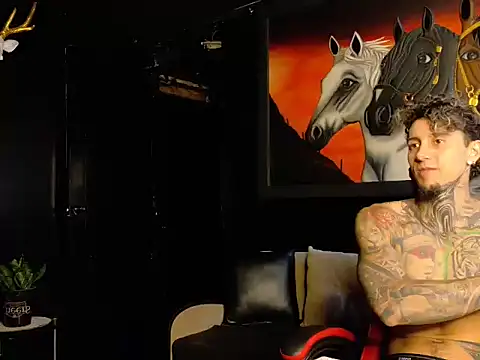 Molotov Explosive online show from 11/18/25, 04:43