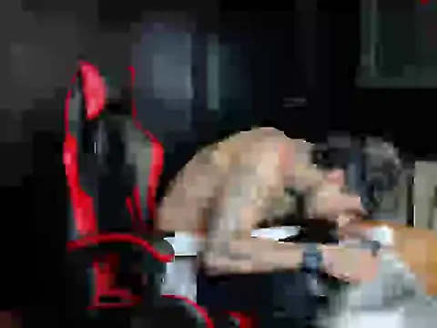 Molotov Explosive online show from 11/21/25, 09:36