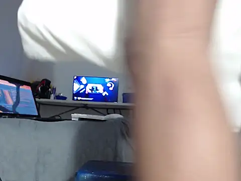 TinyStarz online show from 12/01/25, 08:59