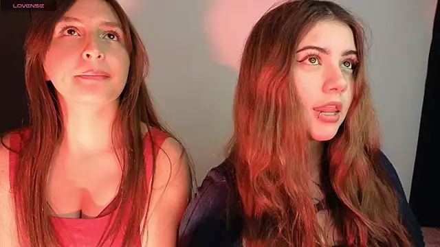 Snapshot of Leah_moon1 chatting on 01/19/26, 02:48 Leah moon1 online show from 01/19/26, 02:48