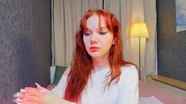 Snapshot of MargoViento chatting on 05/16/26, 08:19 MargoViento online show from 05/16/26, 08:19