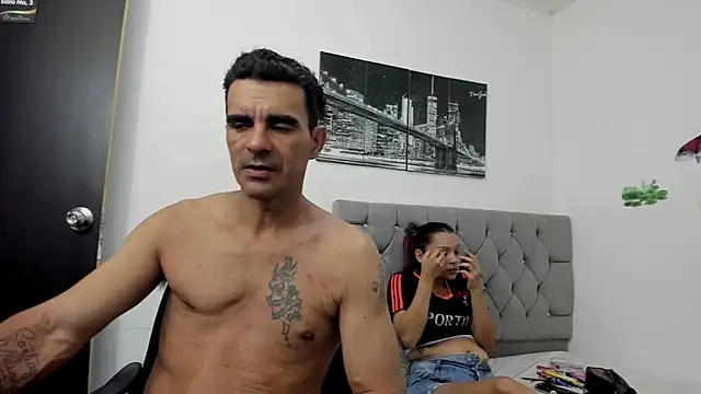 Sofi And Santy online show from 03/29/26, 12:01