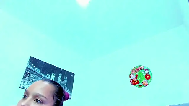 Sofi And Santy online show from 12/20/25, 02:14