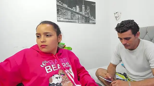 Sofi And Santy online show from 11/22/25, 01:48