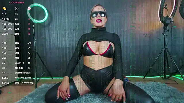 niki la rose 2 0 online show from 11/06/25, 11:25