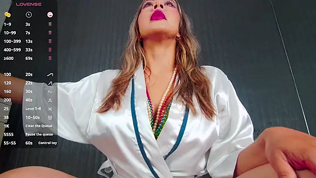 niki la rose 2 0 online show from 11/23/25, 12:04