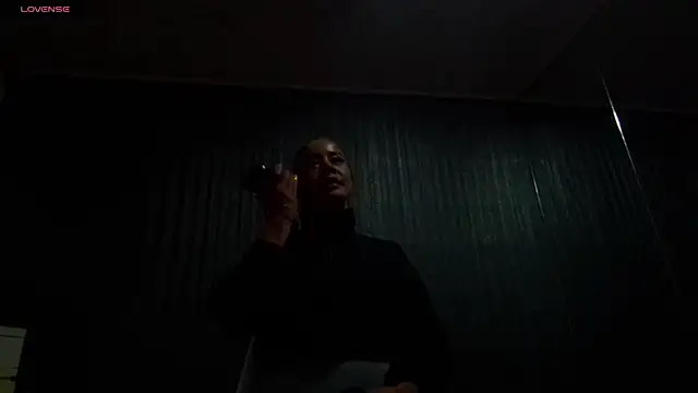 niki la rose 2 0 online show from 11/14/25, 11:30