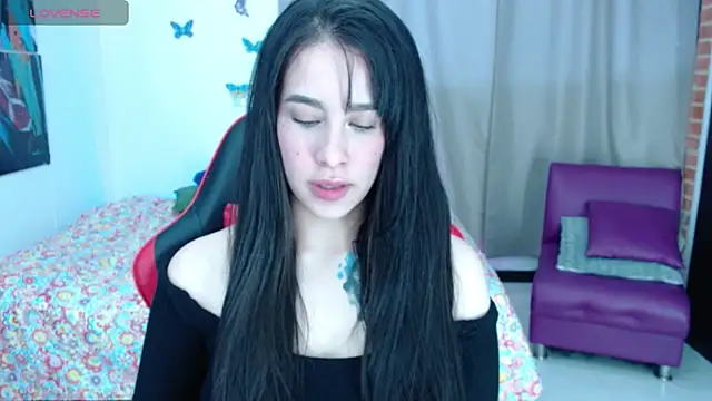 skarlett222 online show from 10/21/25, 10:53