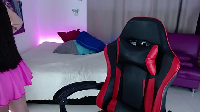 skarlett222 online show from 11/12/25, 12:48