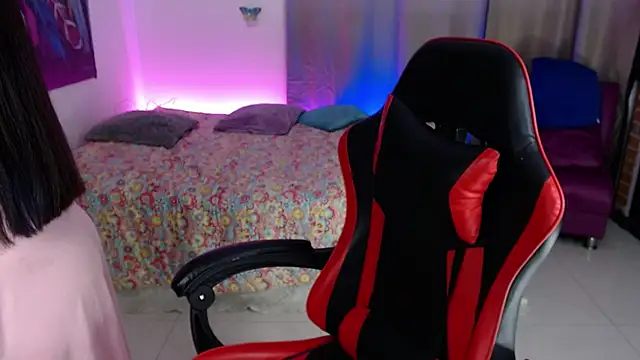 skarlett222 online show from 11/11/25, 12:38