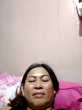 Snapshot of merr_ann123 chatting on 11/01/25, 07:30 merr ann123 online show from 11/01/25, 07:30