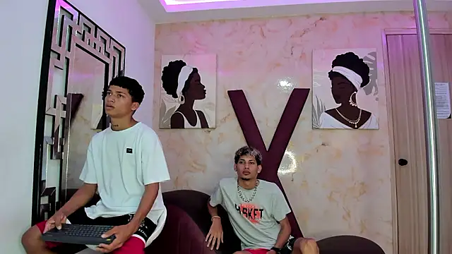 EMPIRE BOYS1 online show from 02/02/26, 07:24