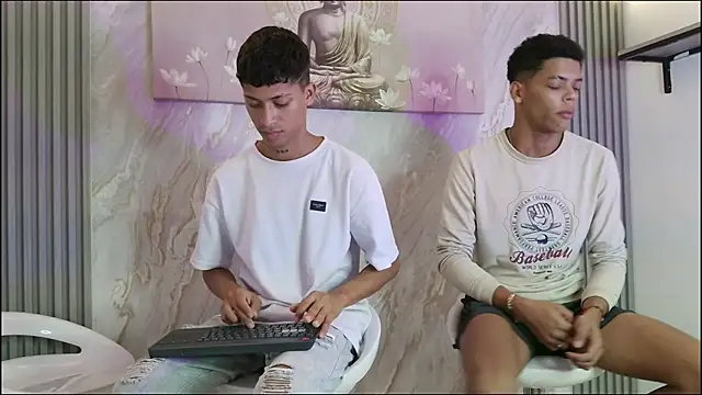 EMPIRE BOYS1 online show from 02/20/26, 10:44