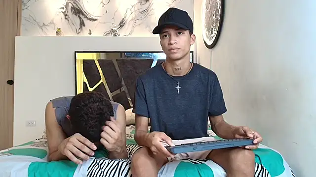 EMPIRE BOYS1 online show from 11/26/25, 07:14