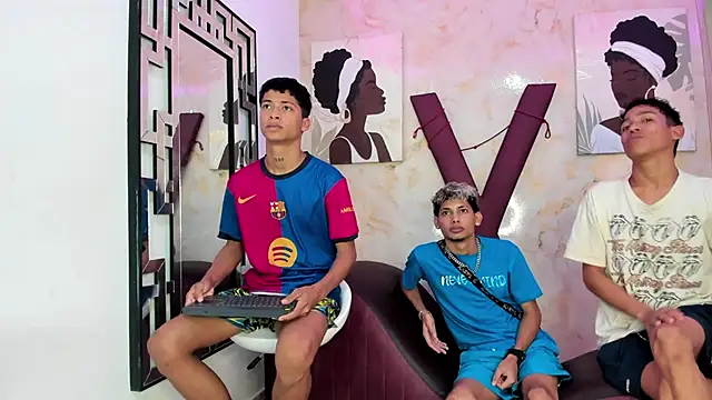 EMPIRE BOYS1 online show from 01/31/26, 07:34