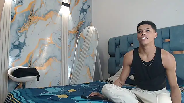 EMPIRE BOYS1 online show from 05/29/26, 07:31